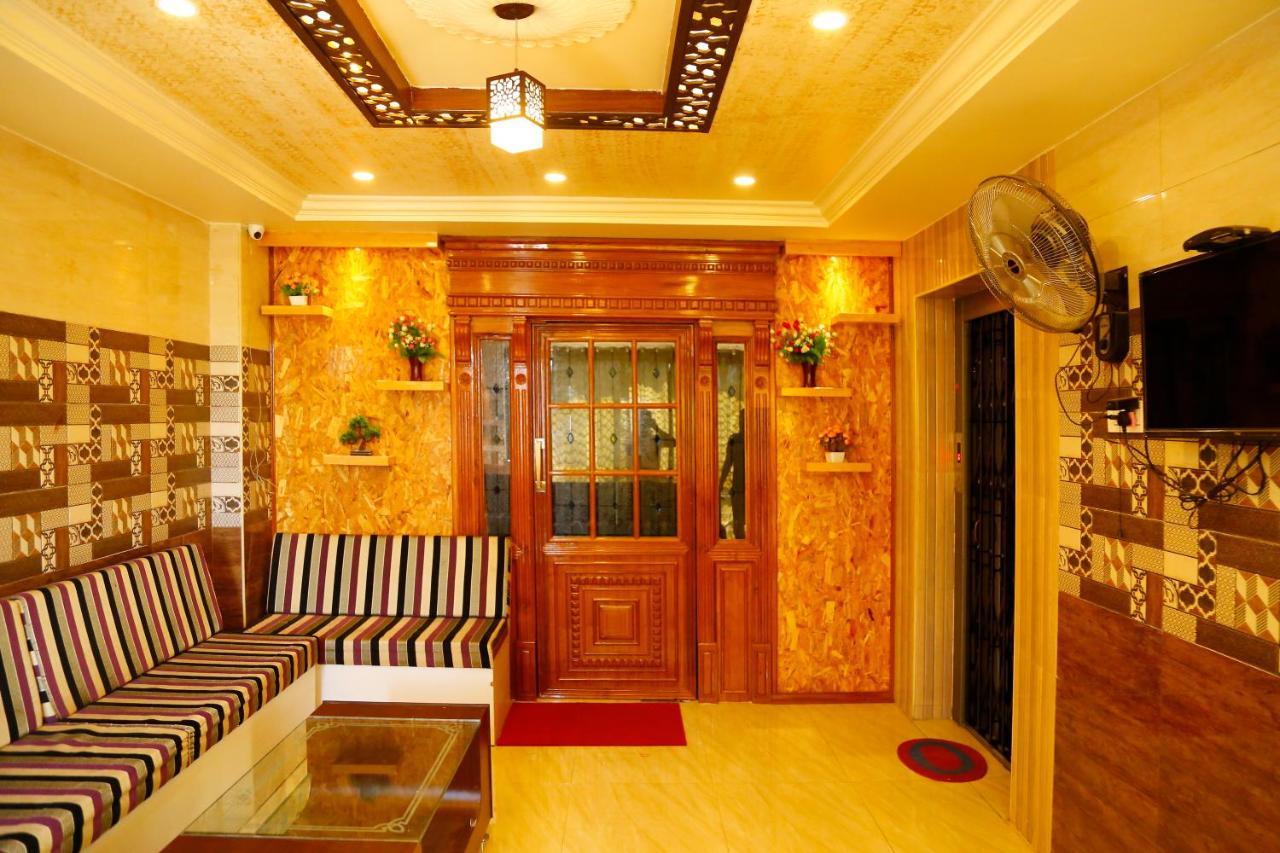 Swapnanivas A/C Dormitory 蒂鲁帕蒂 外观 照片